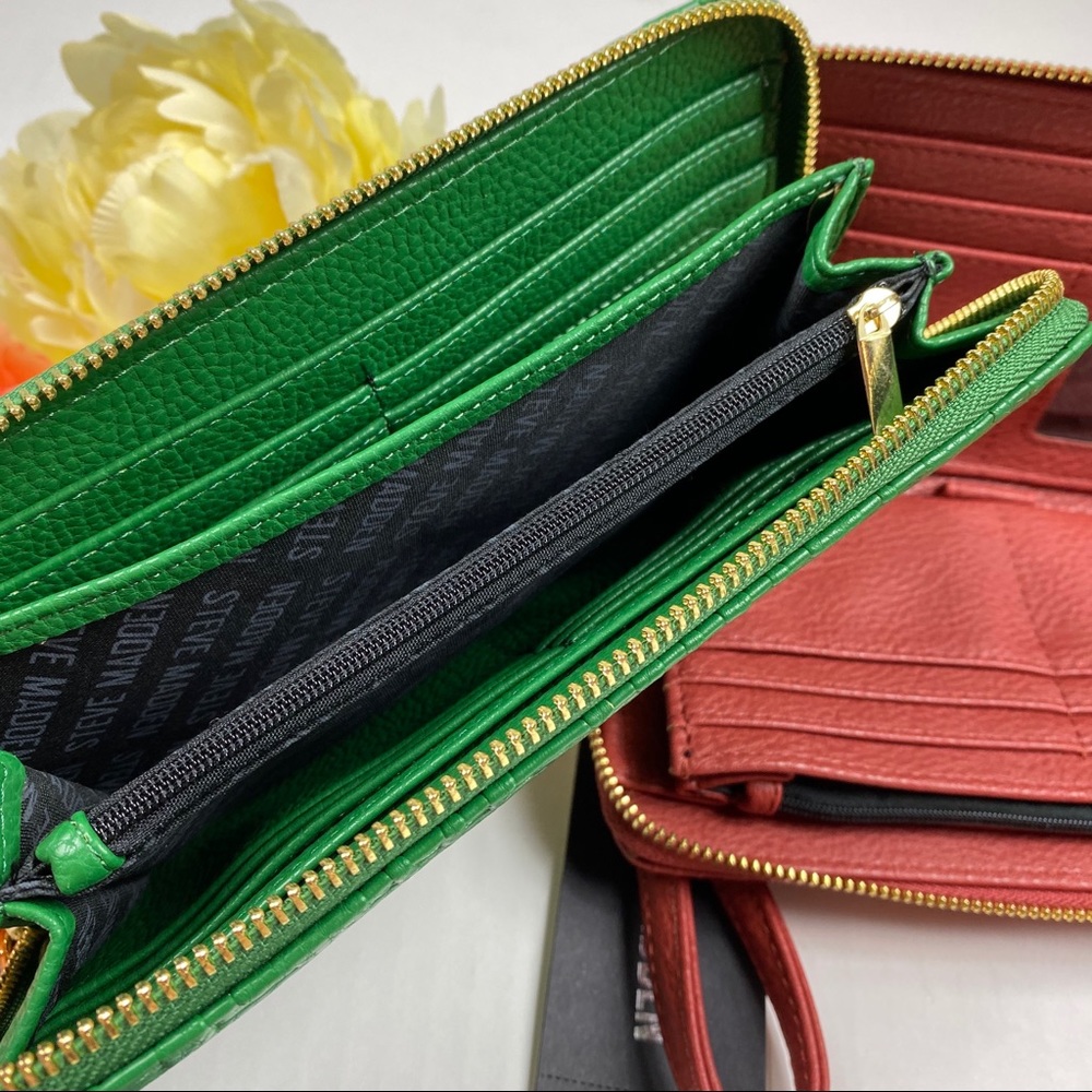 Steve Madden zip wallet clutch wristlet - Picture 5 of 7